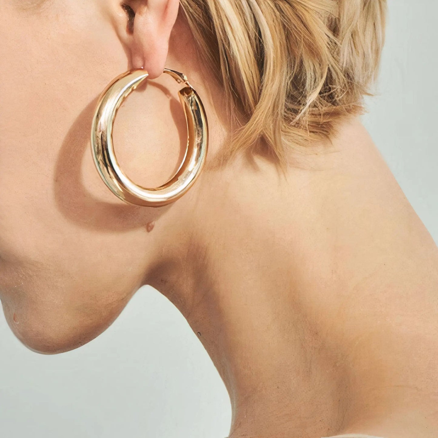 Luxe Aura Hoops